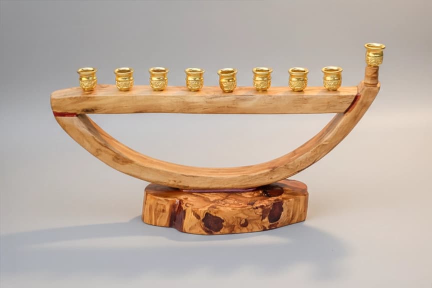 חנוכיית 'האור שבפנים' #7